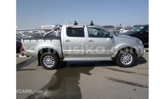 Nunua Imported Toyota Hilux Nyingine Gari ndani ya Import - Dubai nchini Harare Nunua Imported Toyota Hilux Nyingine Gari ndani ya Import - Dubai nchini Harare