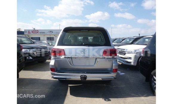Buy Import Toyota Land Cruiser Other Car in Import - Dubai in Harare Buy Import Toyota Land Cruiser Other Car in Import - Dubai in Harare