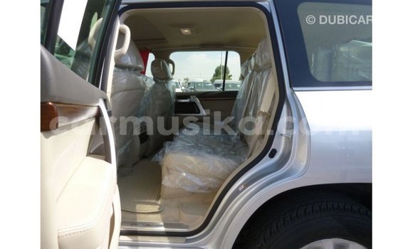 Buy Import Toyota Land Cruiser Other Car in Import - Dubai in Harare Buy Import Toyota Land Cruiser Other Car in Import - Dubai in Harare