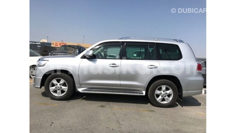 Big with watermark toyota land cruiser harare import dubai 12946