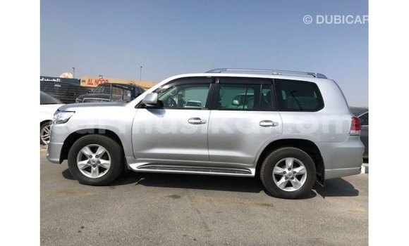 Buy Import Toyota Land Cruiser Other Car in Import - Dubai in Harare Buy Import Toyota Land Cruiser Other Car in Import - Dubai in Harare