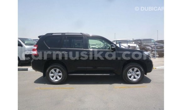 Nunua Imported Toyota Prado Nyeusi Gari ndani ya Import - Dubai nchini Harare Nunua Imported Toyota Prado Nyeusi Gari ndani ya Import - Dubai nchini Harare