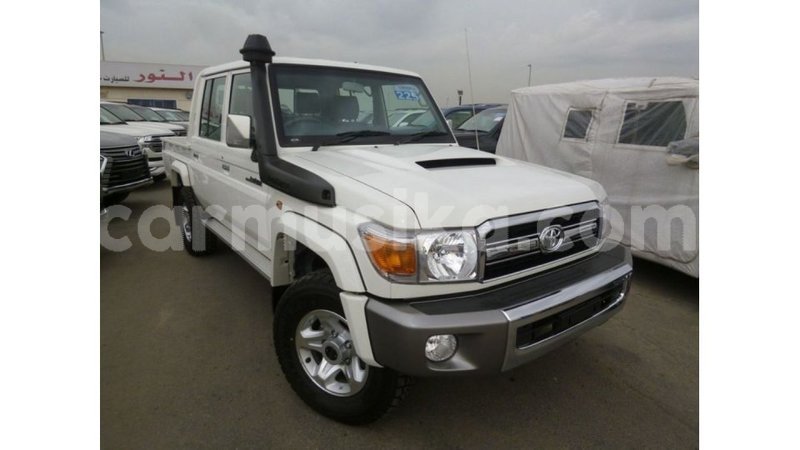 Big with watermark toyota land cruiser harare import dubai 12950