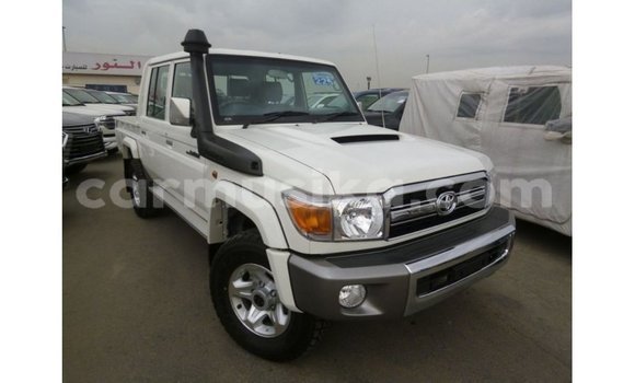 Buy Import Toyota Land Cruiser White Car in Import - Dubai in Harare Buy Import Toyota Land Cruiser White Car in Import - Dubai in Harare