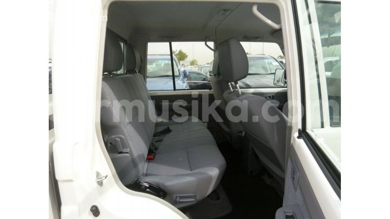 Big with watermark toyota land cruiser harare import dubai 12950