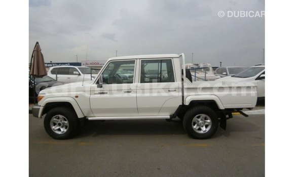 Buy Import Toyota Land Cruiser White Car in Import - Dubai in Harare Buy Import Toyota Land Cruiser White Car in Import - Dubai in Harare