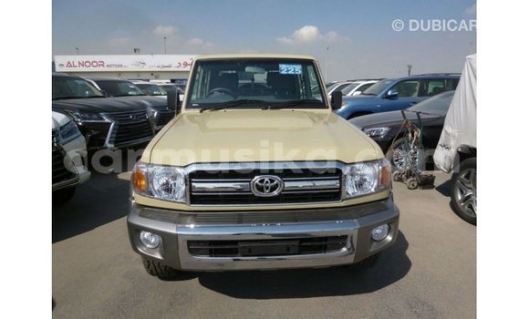 Buy Import Toyota Land Cruiser Beige Car in Import - Dubai in Harare Buy Import Toyota Land Cruiser Beige Car in Import - Dubai in Harare