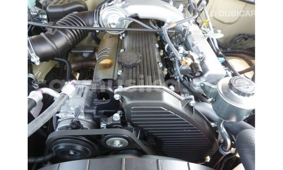 Buy Import Toyota Land Cruiser Beige Car in Import - Dubai in Harare Buy Import Toyota Land Cruiser Beige Car in Import - Dubai in Harare