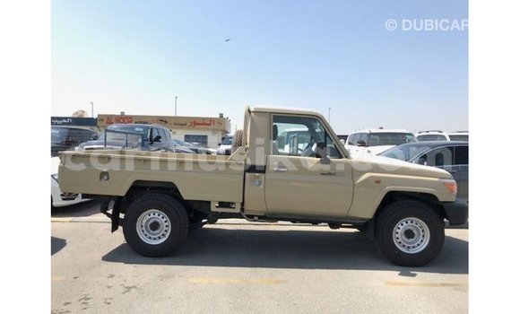 Buy Import Toyota Land Cruiser Beige Car in Import - Dubai in Harare Buy Import Toyota Land Cruiser Beige Car in Import - Dubai in Harare