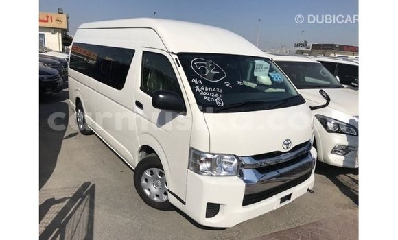 Tenga Imported Toyota Hiace Chena Mota in Import - Dubai in Harare Tenga Imported Toyota Hiace Chena Mota in Import - Dubai in Harare