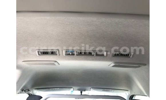 Tenga Imported Toyota Hiace Chena Mota in Import - Dubai in Harare Tenga Imported Toyota Hiace Chena Mota in Import - Dubai in Harare