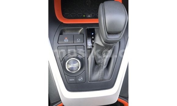 Nunua Imported Toyota HiAce Nyeusi Lori ndani ya Import - Dubai nchini Harare Nunua Imported Toyota HiAce Nyeusi Lori ndani ya Import - Dubai nchini Harare