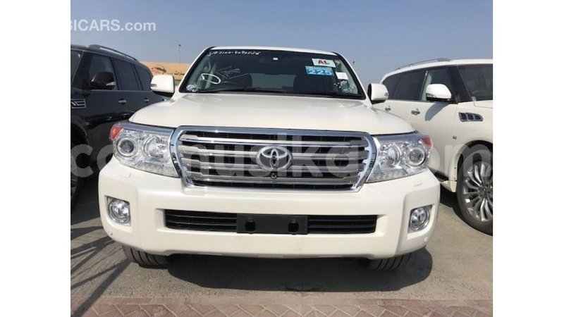 Big with watermark toyota land cruiser harare import dubai 12965