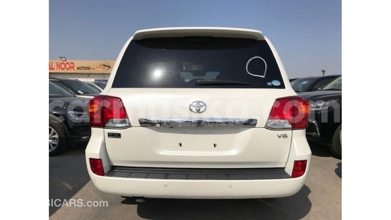 Big with watermark toyota land cruiser harare import dubai 12965