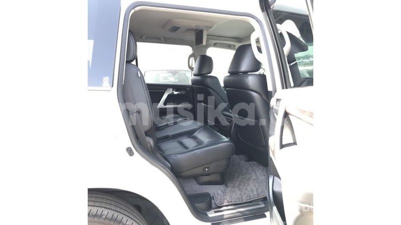 Big with watermark toyota land cruiser harare import dubai 12965