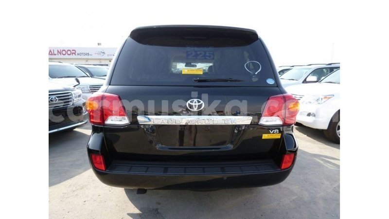 Big with watermark toyota land cruiser harare import dubai 12978