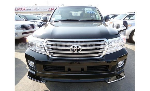 Tenga Imported Toyota Land Cruiser Nhema Mota in Import - Dubai in Harare Tenga Imported Toyota Land Cruiser Nhema Mota in Import - Dubai in Harare