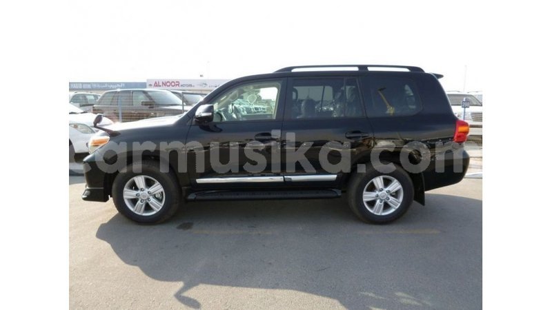 Big with watermark toyota land cruiser harare import dubai 12978