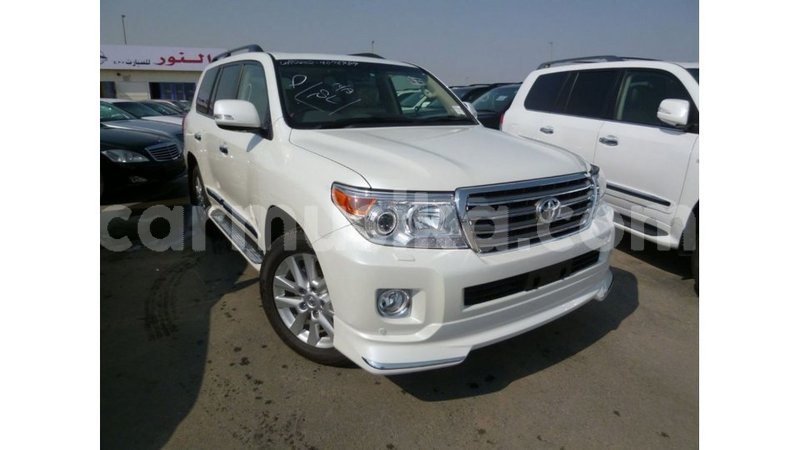 Big with watermark toyota land cruiser harare import dubai 12980