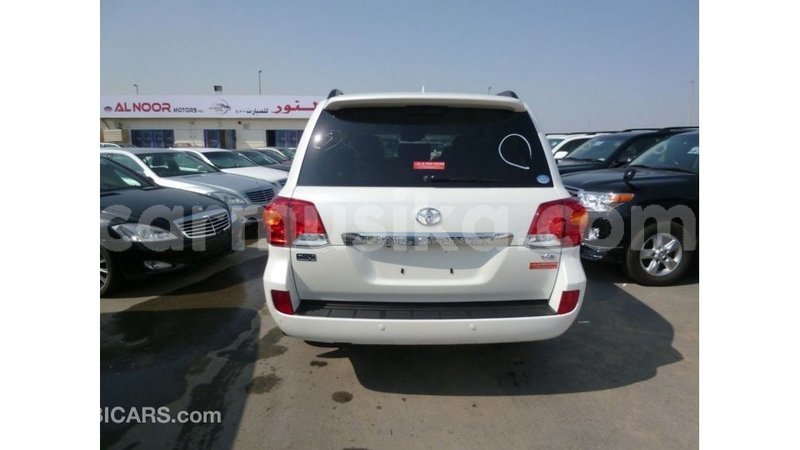 Big with watermark toyota land cruiser harare import dubai 12980