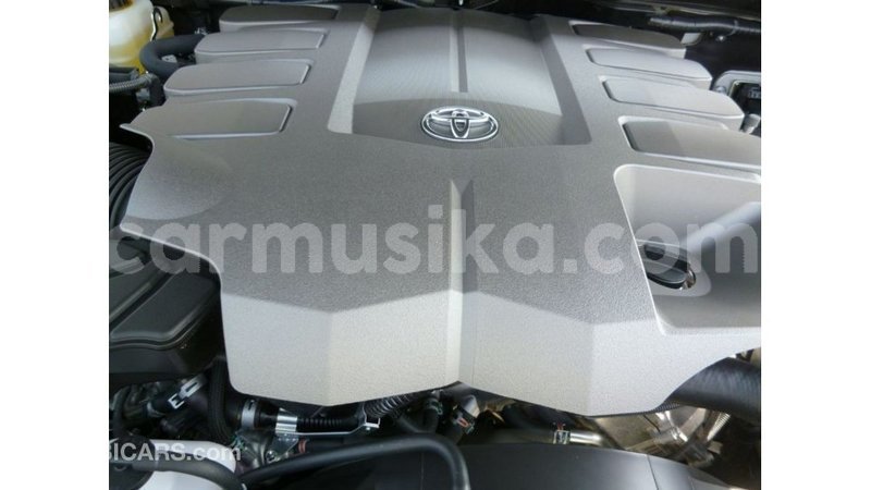 Big with watermark toyota land cruiser harare import dubai 12980