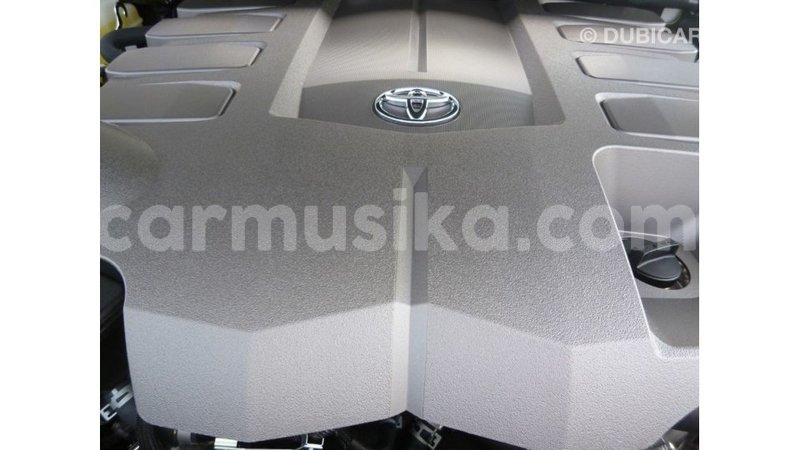 Big with watermark toyota land cruiser harare import dubai 12983