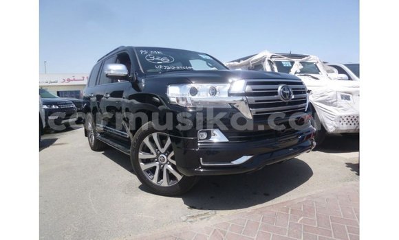 Tenga Imported Toyota Land Cruiser Nhema Mota in Import - Dubai in Harare Tenga Imported Toyota Land Cruiser Nhema Mota in Import - Dubai in Harare