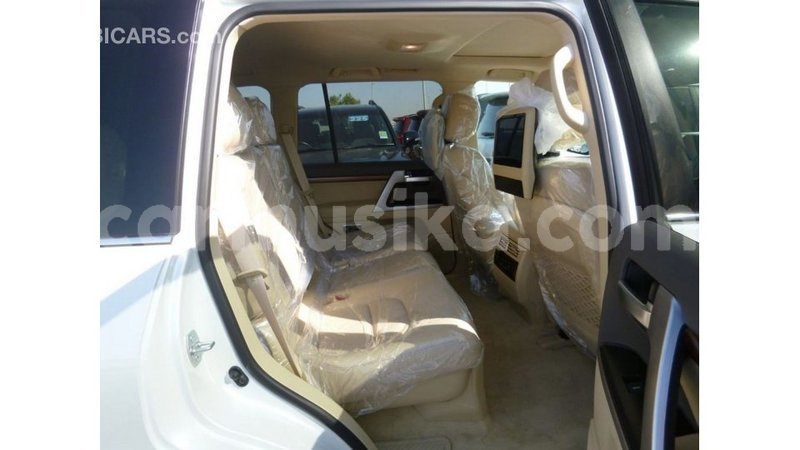 Big with watermark toyota land cruiser harare import dubai 12986