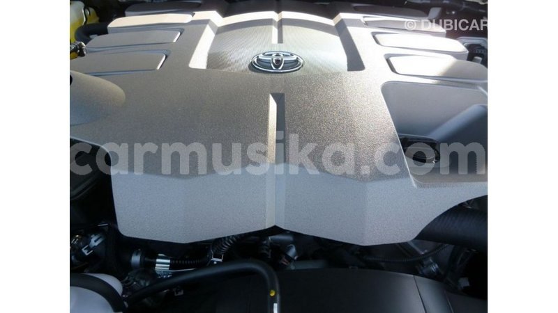 Big with watermark toyota land cruiser harare import dubai 12986