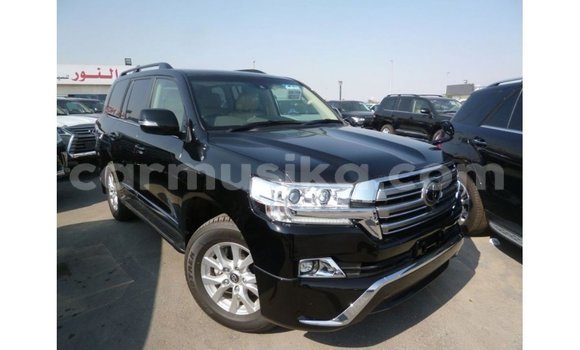 Tenga Imported Toyota Land Cruiser Nhema Mota in Import - Dubai in Harare Tenga Imported Toyota Land Cruiser Nhema Mota in Import - Dubai in Harare