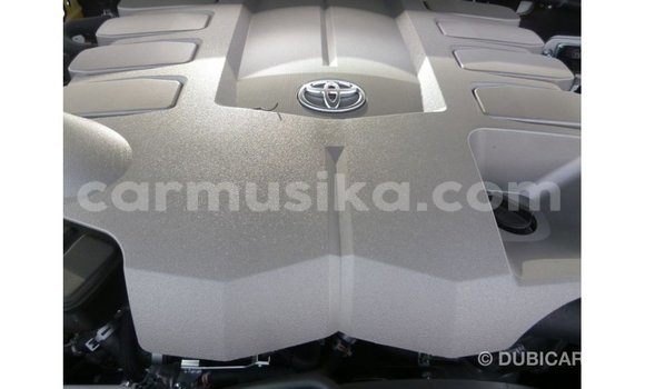 Buy Import Toyota Land Cruiser White Car in Import - Dubai in Harare Buy Import Toyota Land Cruiser White Car in Import - Dubai in Harare
