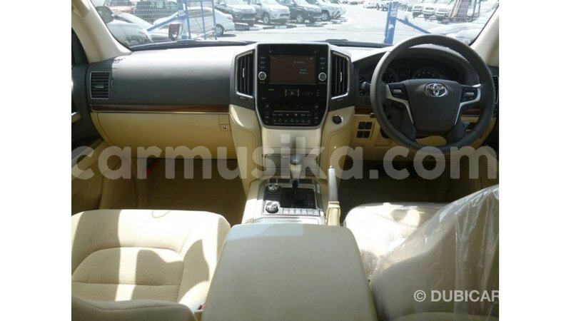 Big with watermark toyota land cruiser harare import dubai 12989