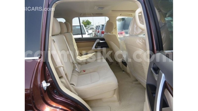 Big with watermark toyota land cruiser harare import dubai 12989