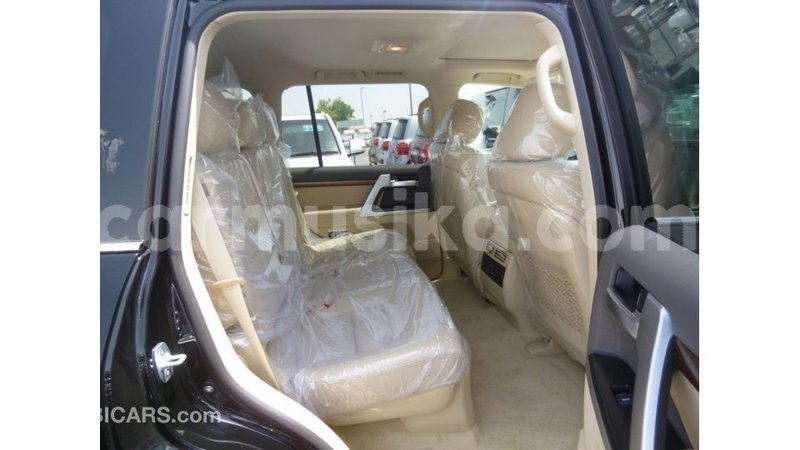 Big with watermark toyota land cruiser harare import dubai 12990