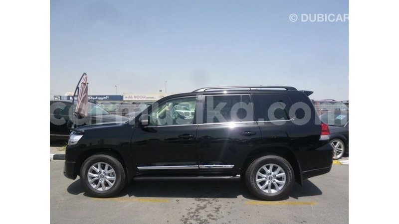 Big with watermark toyota land cruiser harare import dubai 12990