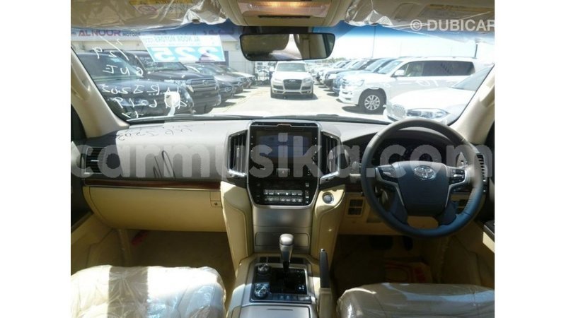 Big with watermark toyota land cruiser harare import dubai 12991